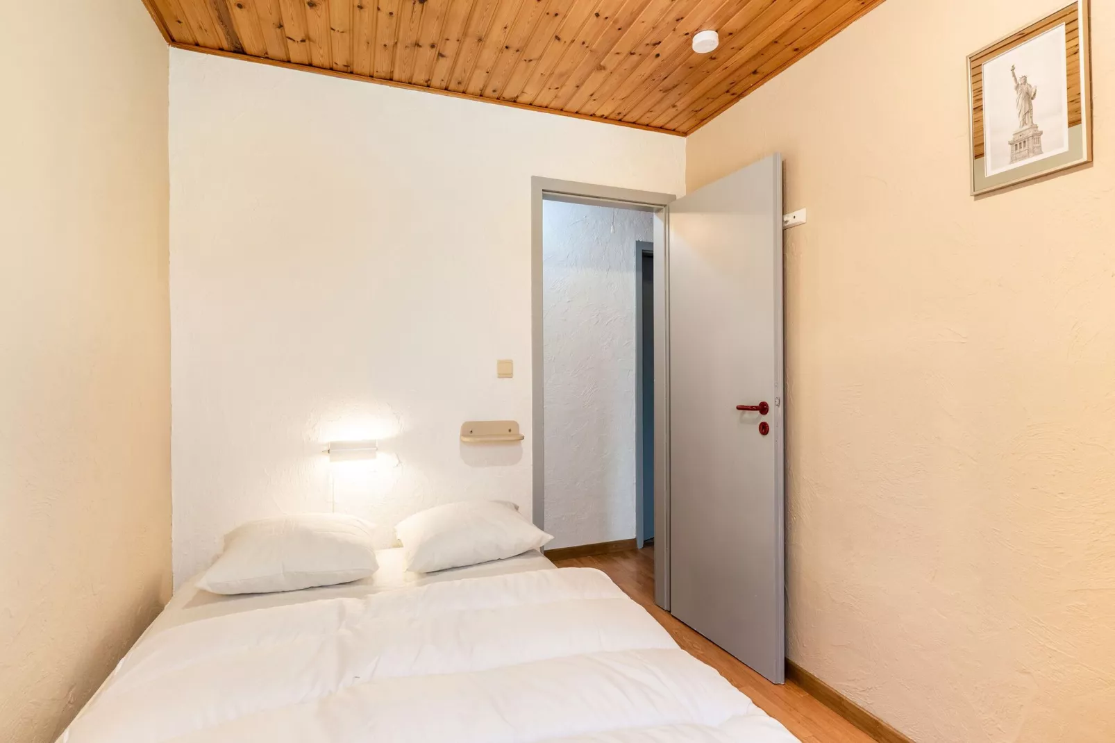Le Skassi-Bedroom