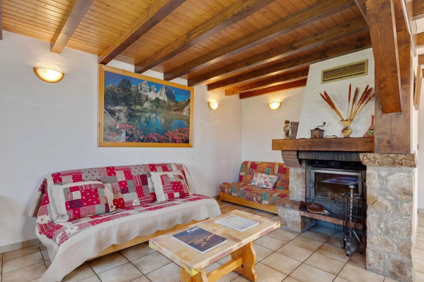 Chez Dominique-Living room
