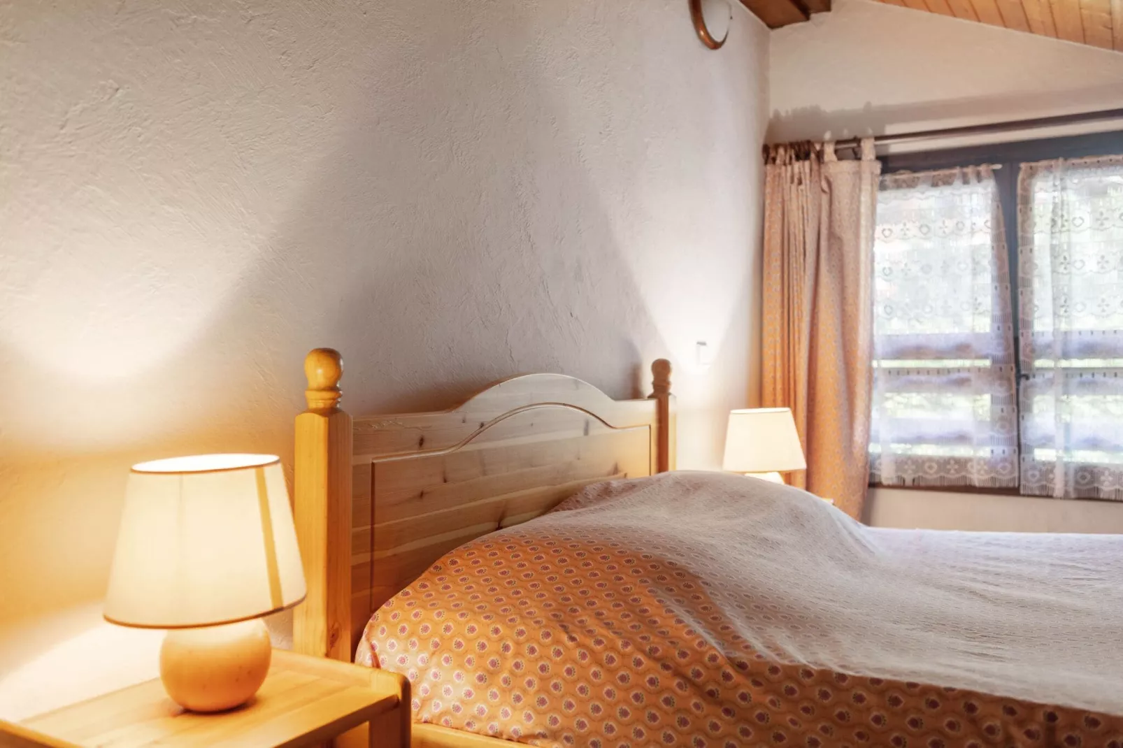 Chez Dominique-Bedroom