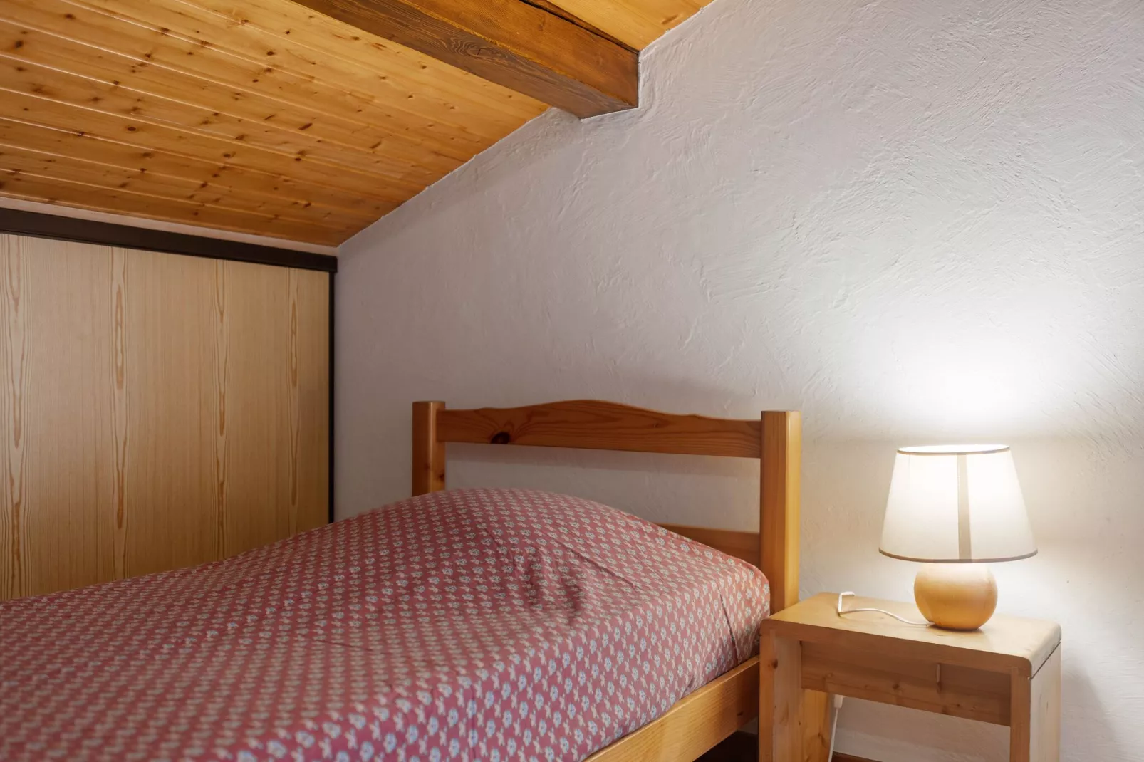 Chez Dominique-Bedroom