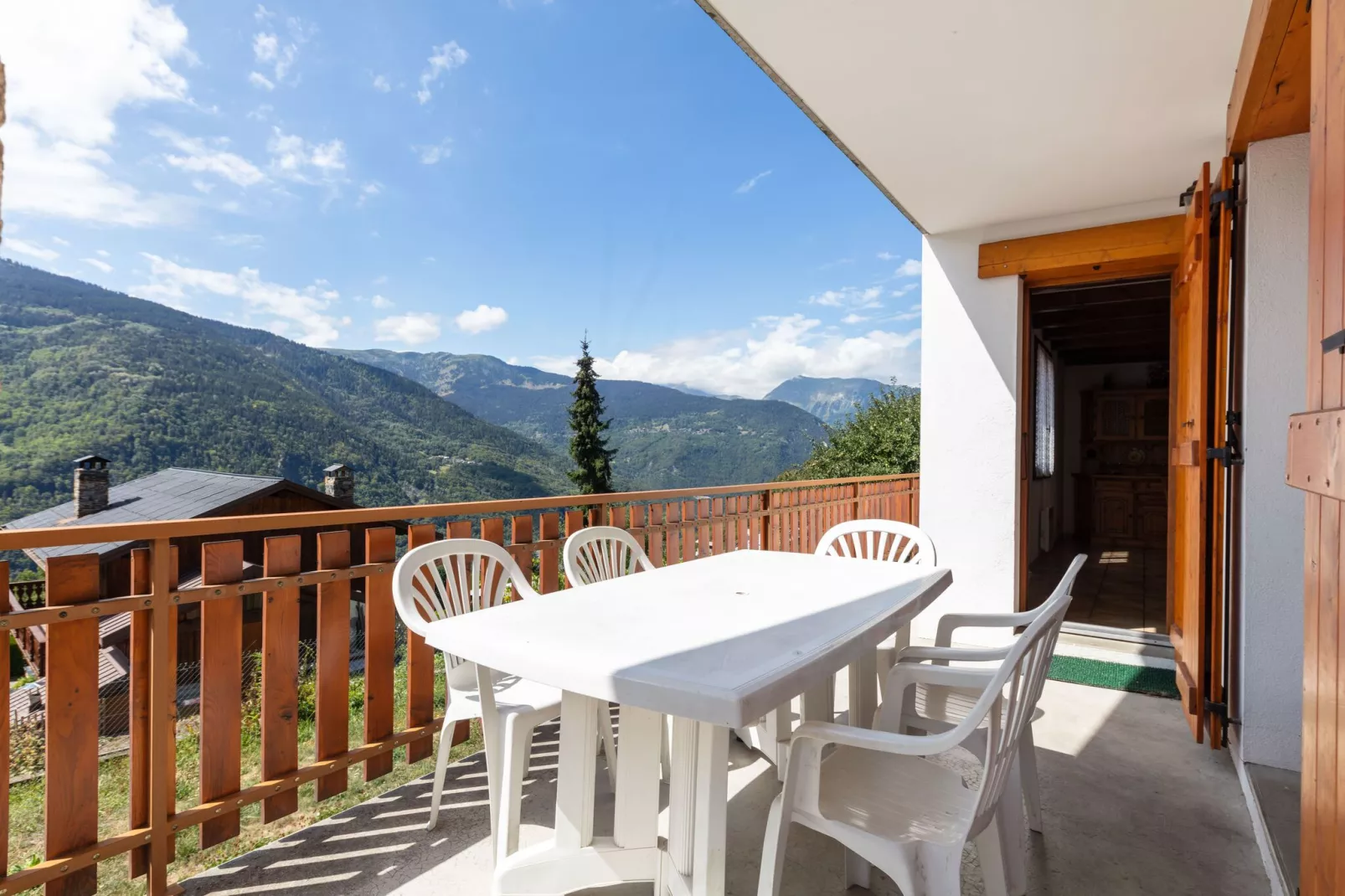 Chez Dominique-Terrace balcony