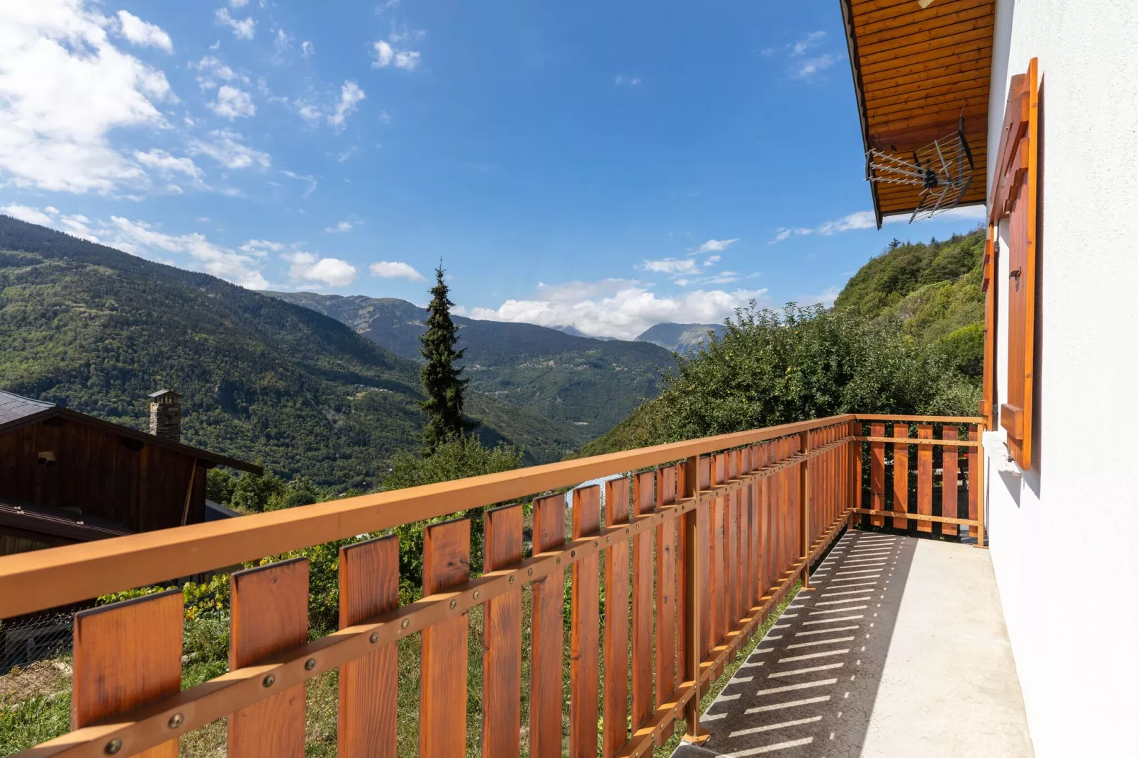 Chez Dominique-View summer
