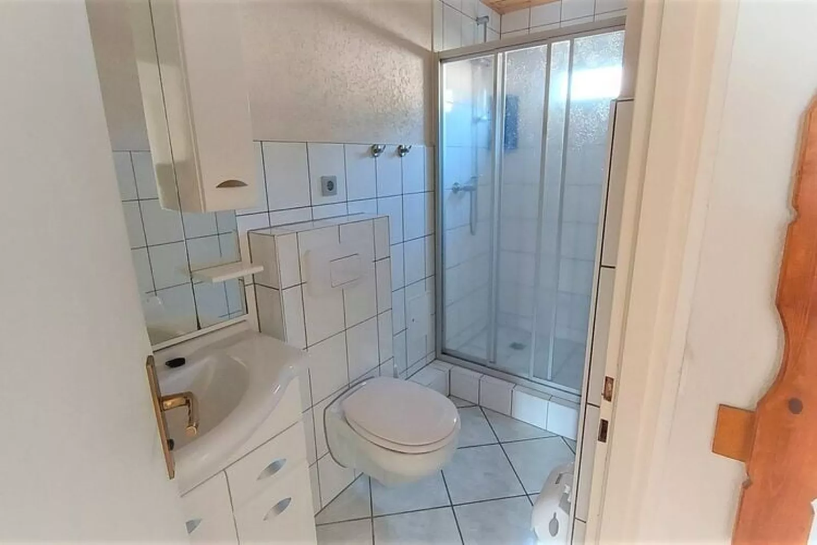 Räuberkuhle Koserow-Bathroom