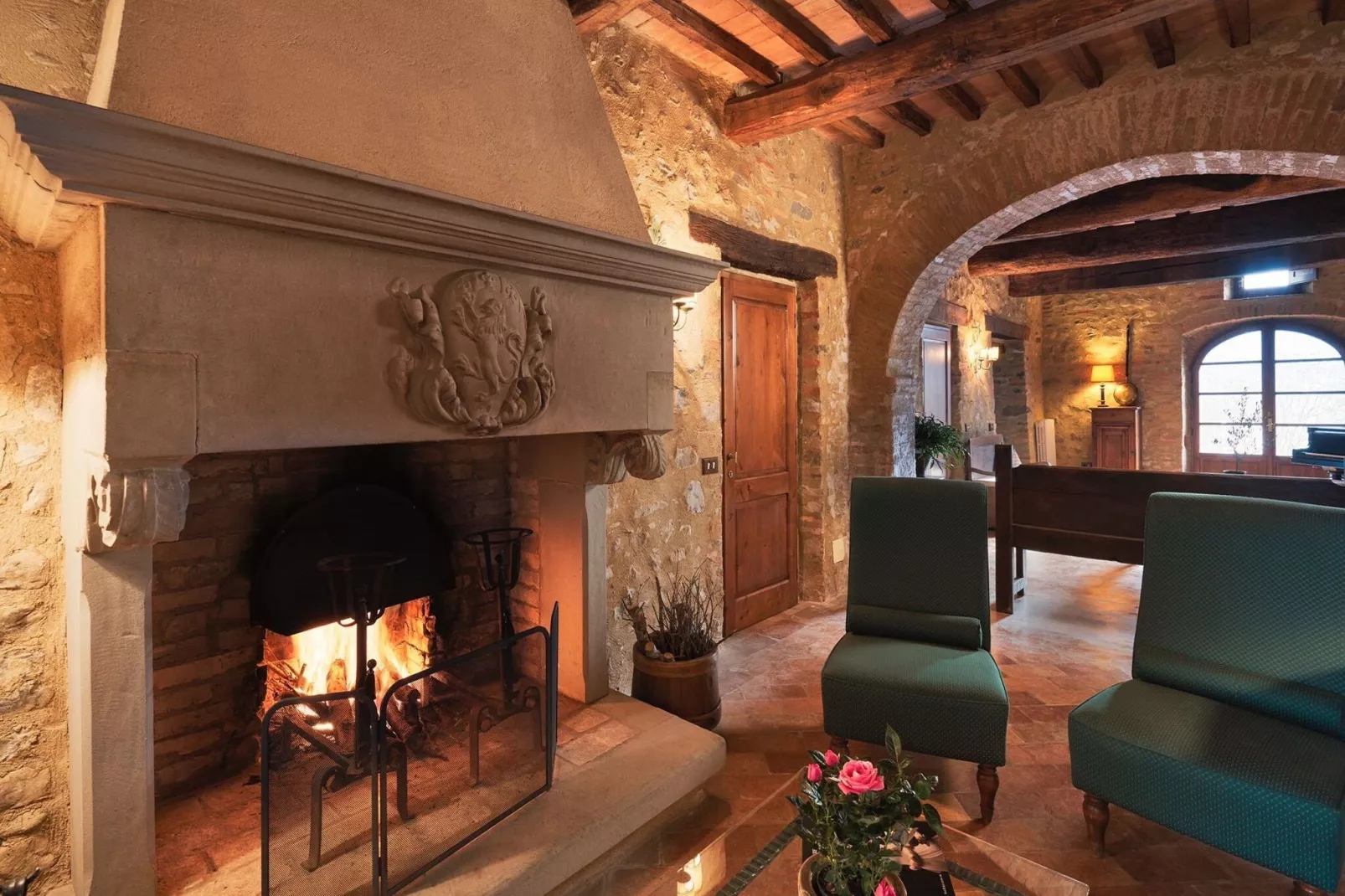 Casa Tettoia-Living room