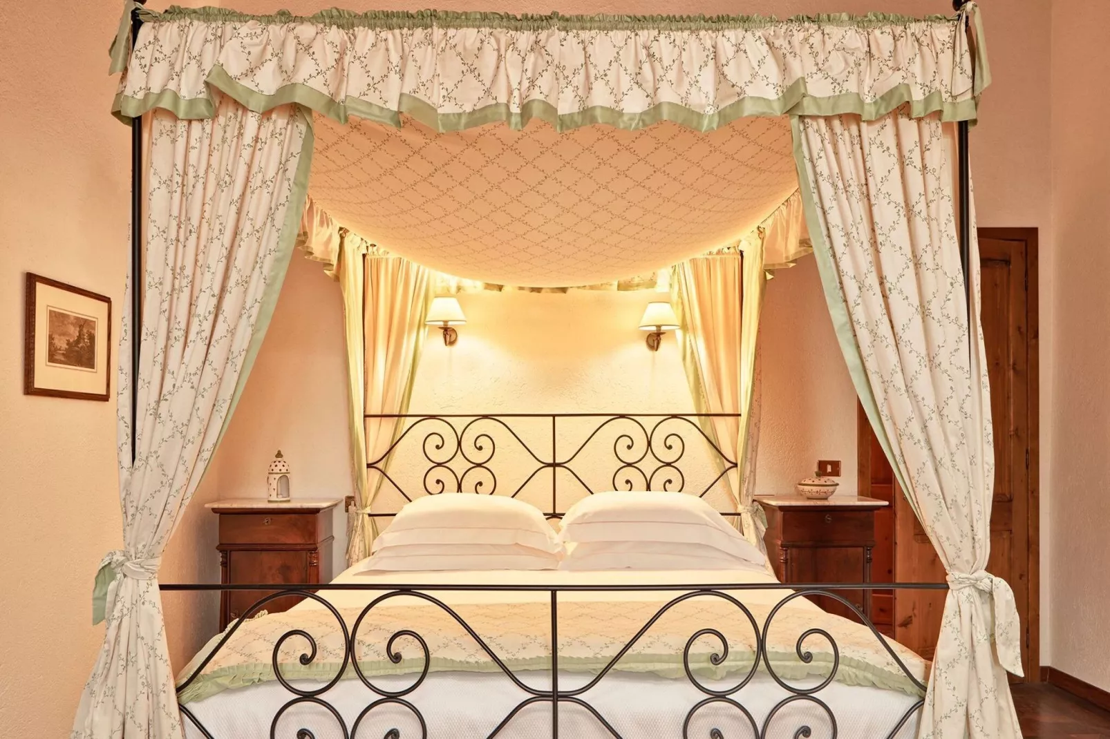 Casa Tettoia-Bedroom