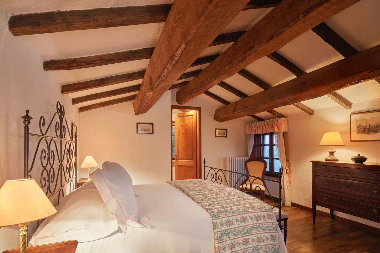 Casa Tettoia-Bedroom