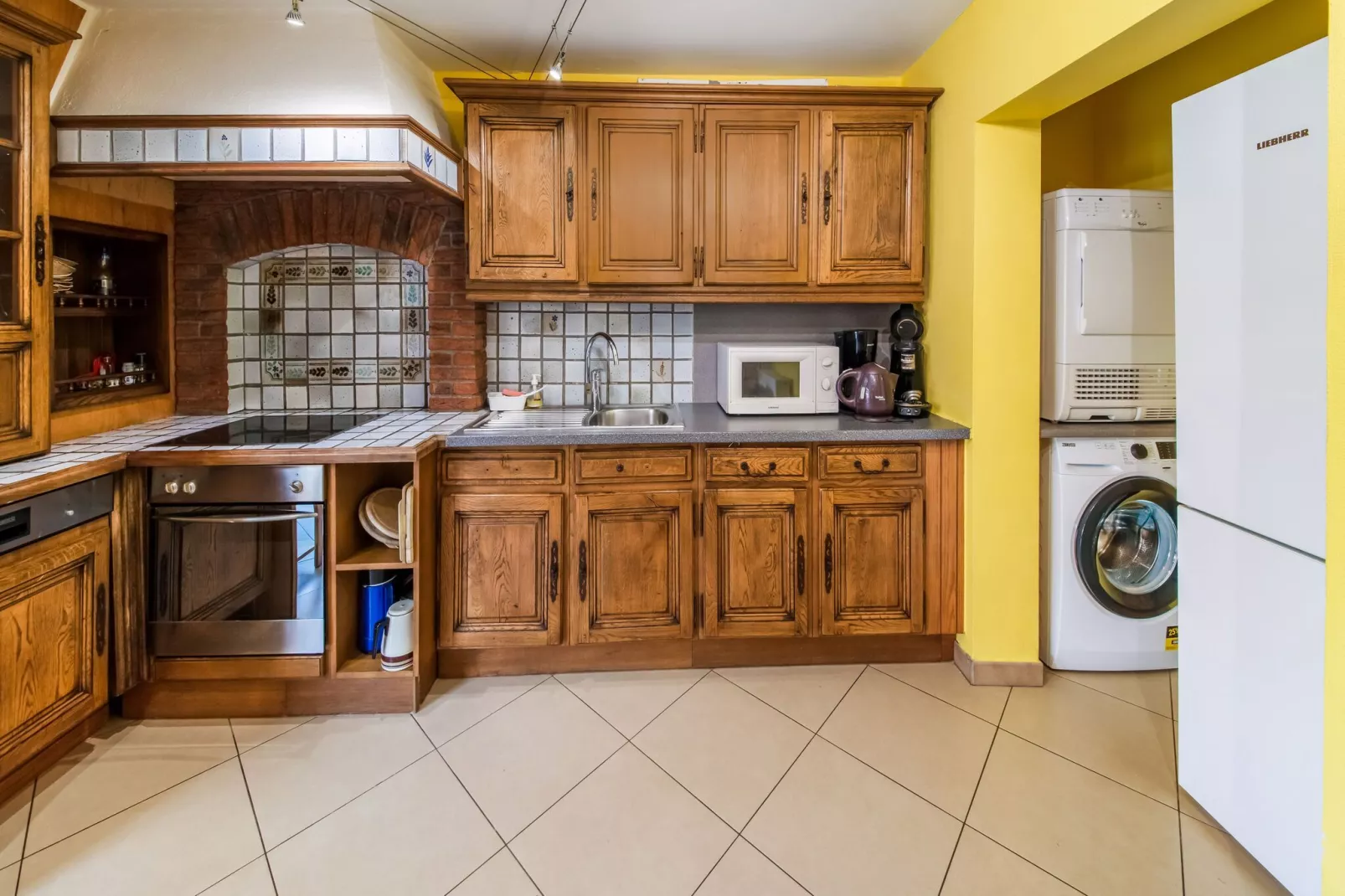 Gîte d Hamptay-Kitchen