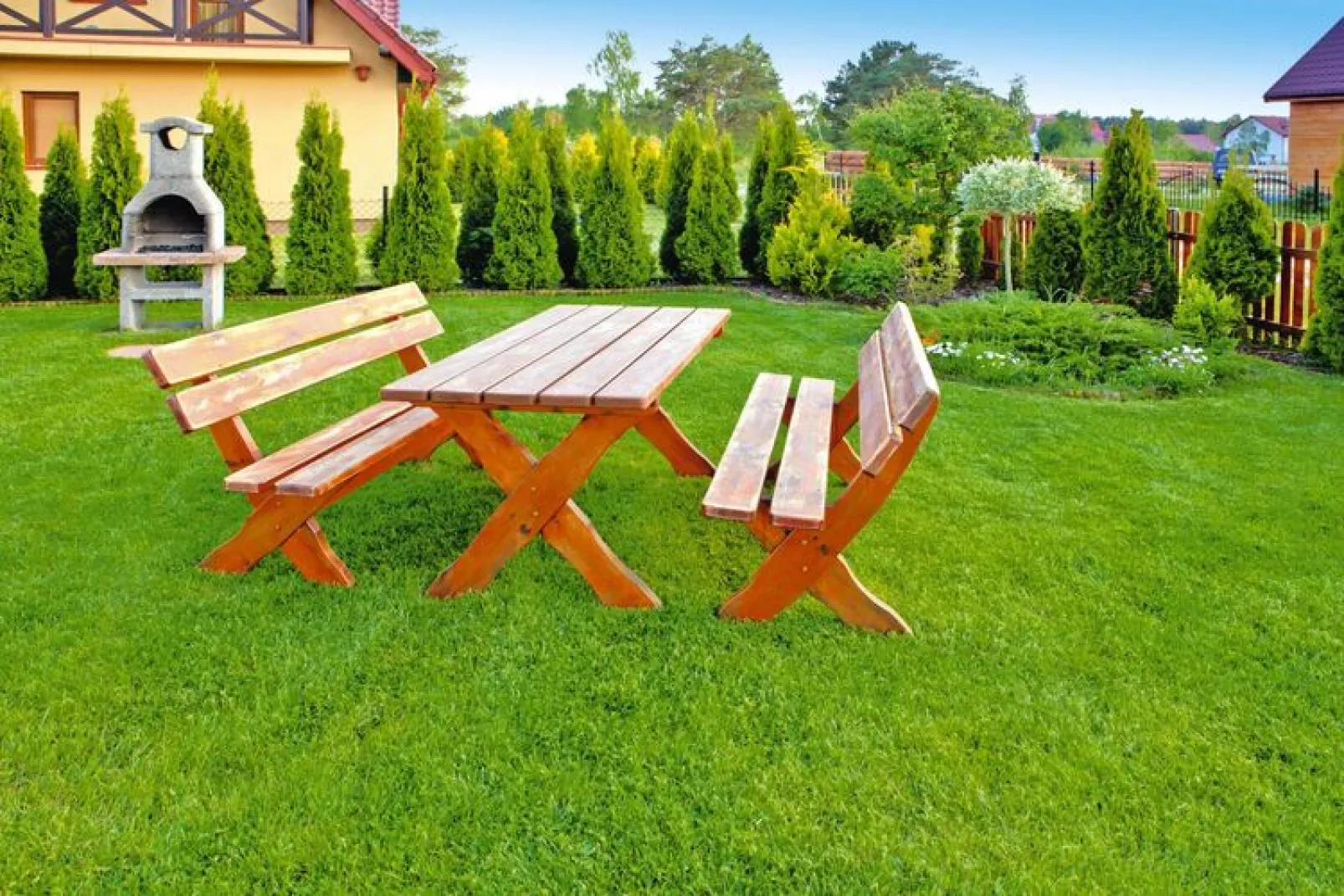 Semi-detached houses Rowy-Gardens summer