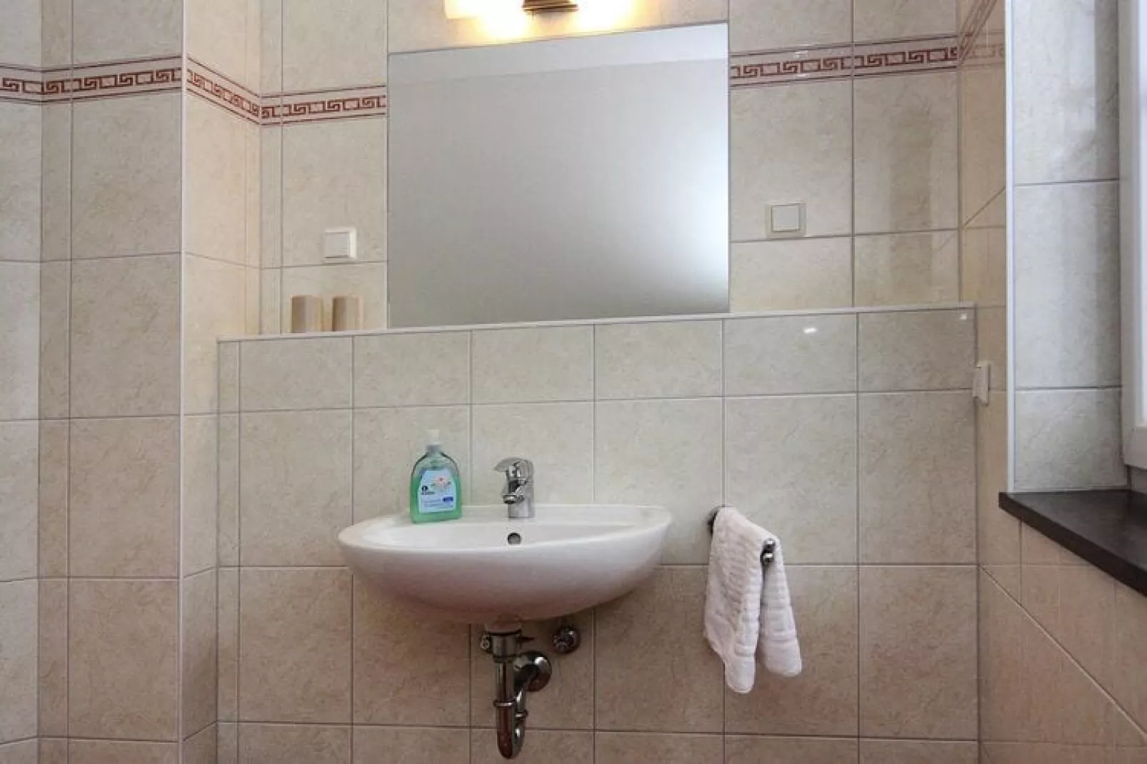 Ferienhaus Lotosblume-Bathroom