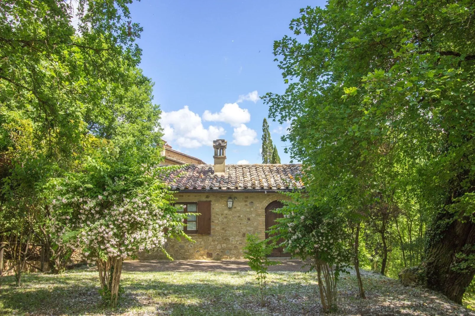 Casa Monte-Exterior summer