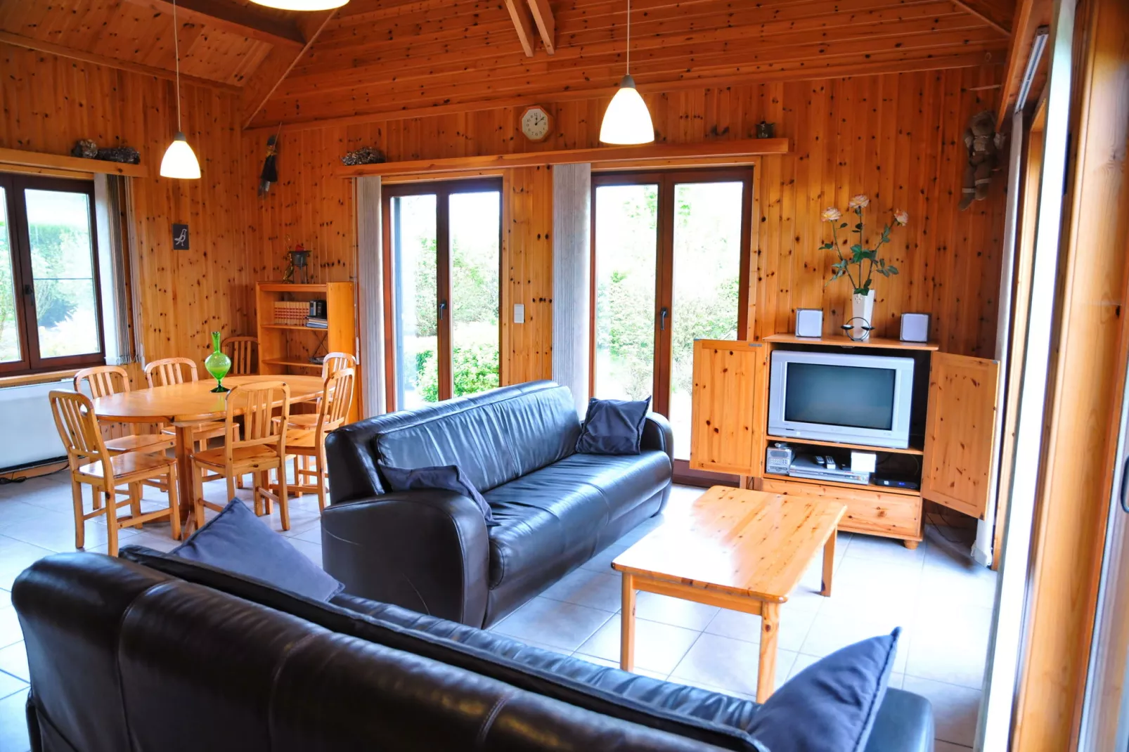 Laloux-Living room