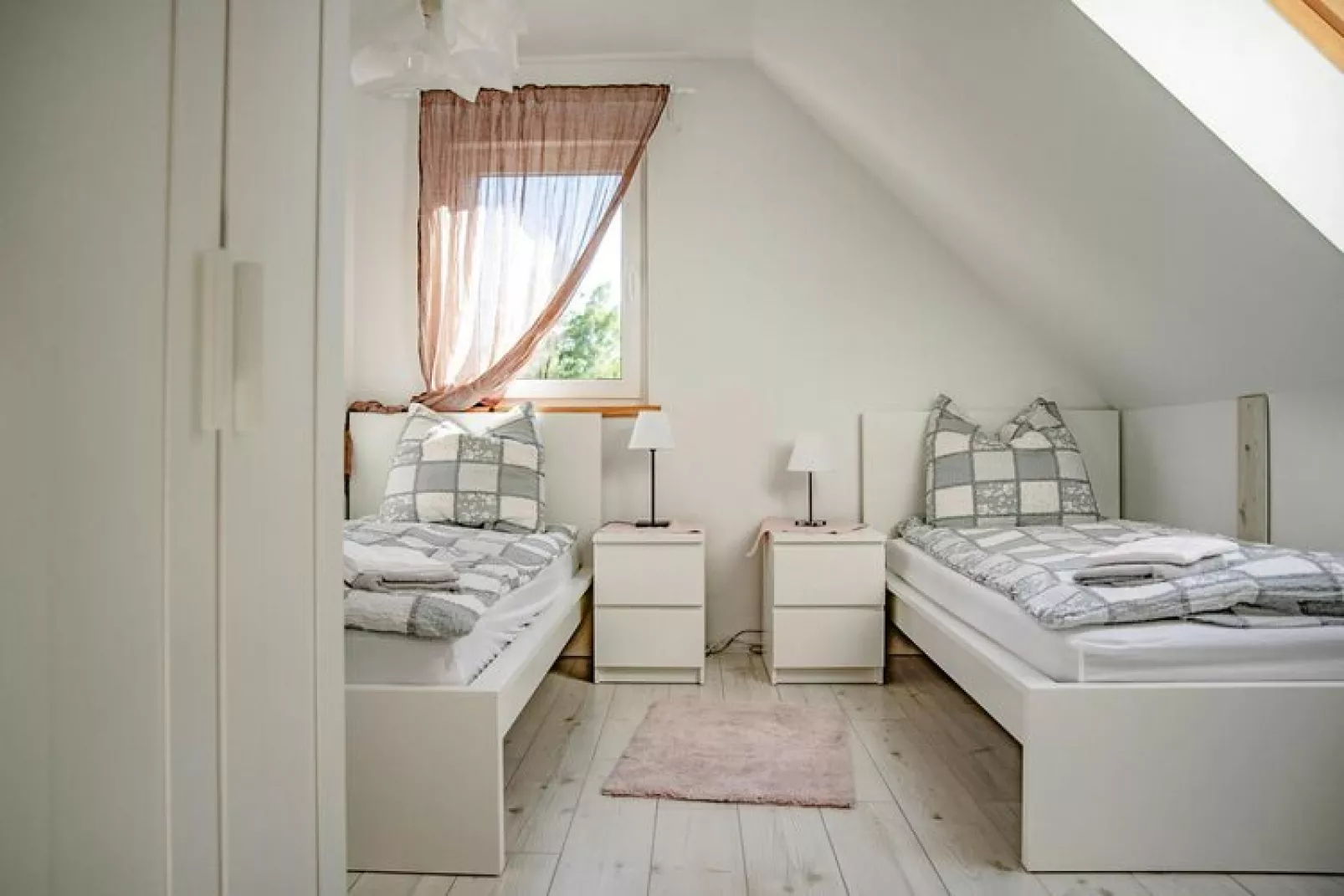 Holiday home Debina-Chambre