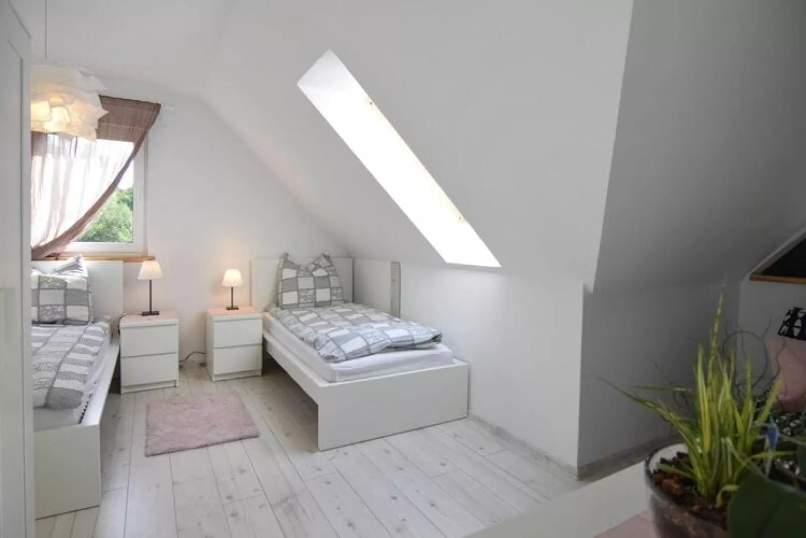 Holiday home Debina-Chambre