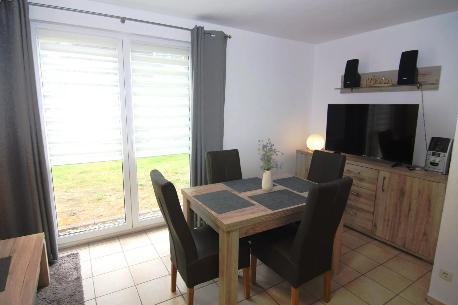 Fewo Neels Zeltplatzstr 5 56 qm-Wohnzimmer