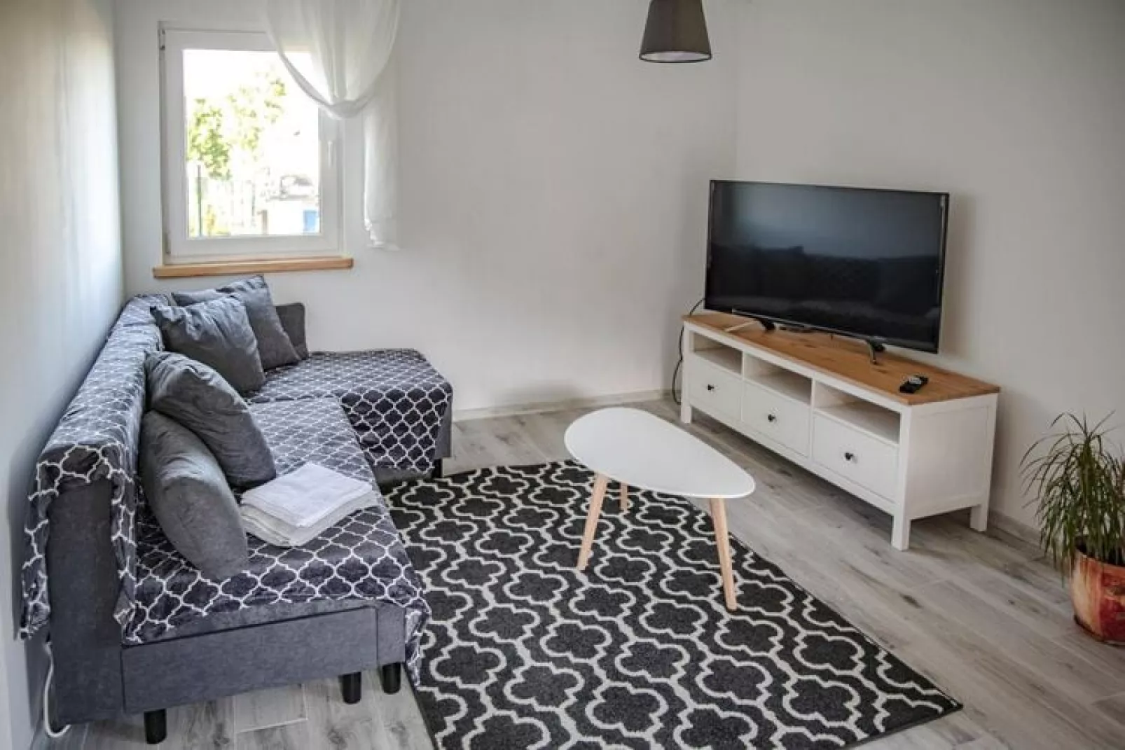 Holiday home Debina-Chambre