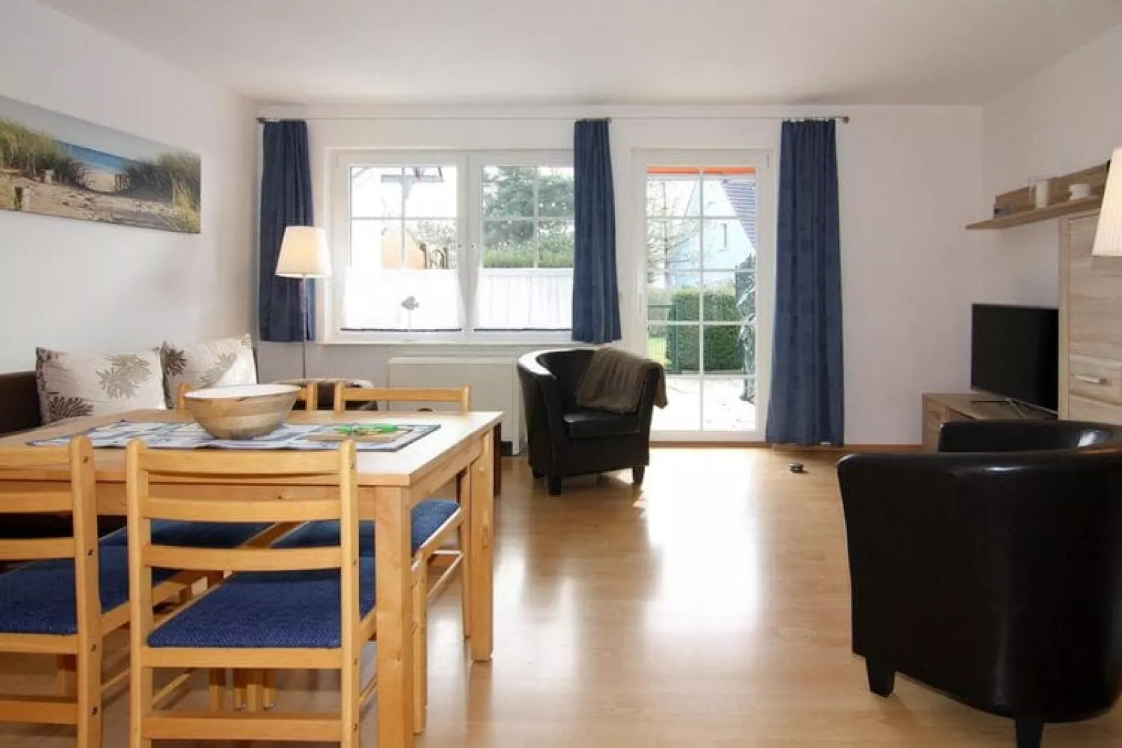 Ferienwohnung EG links Trassenheide-Esszimmer