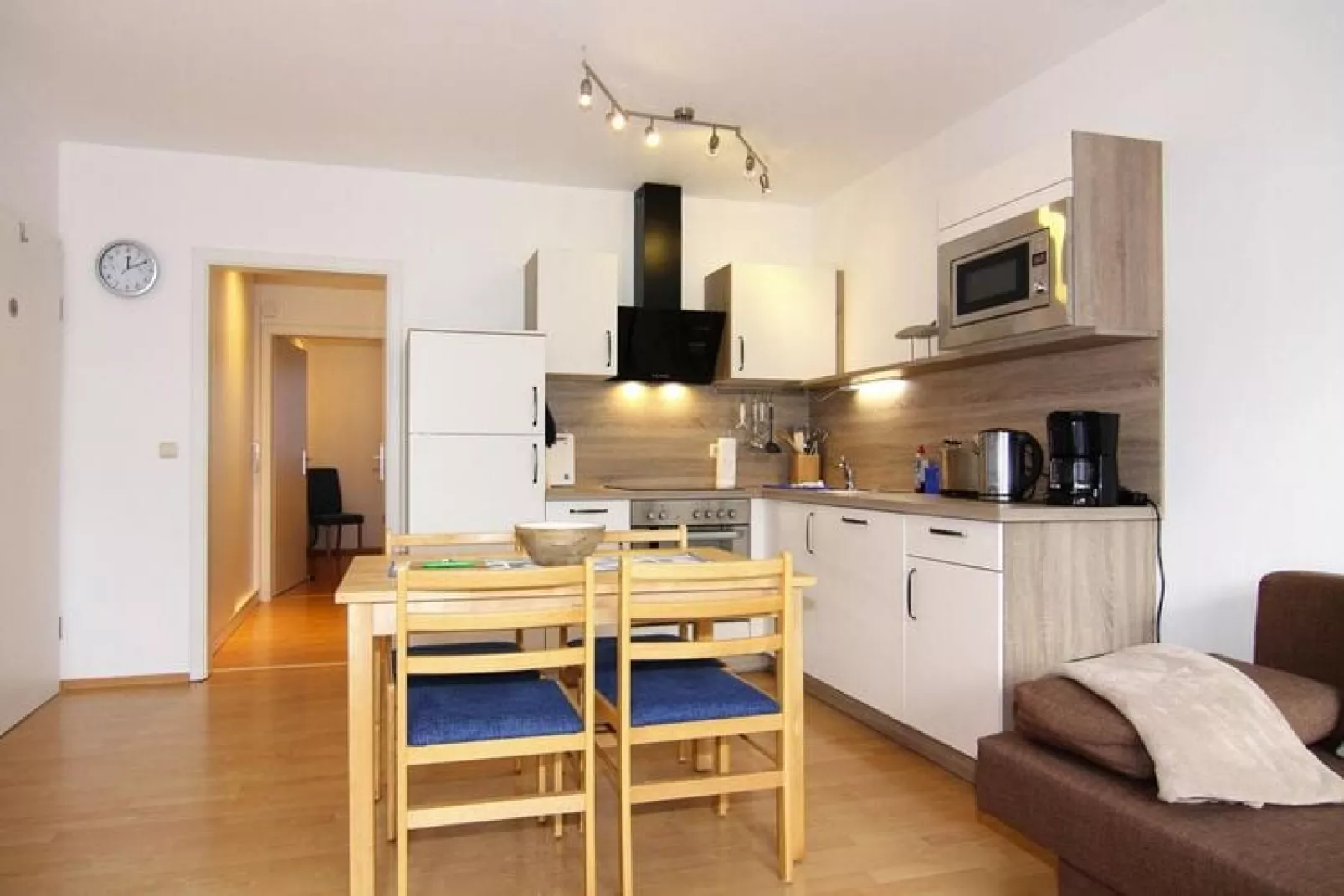 Ferienwohnung EG links Trassenheide-Esszimmer