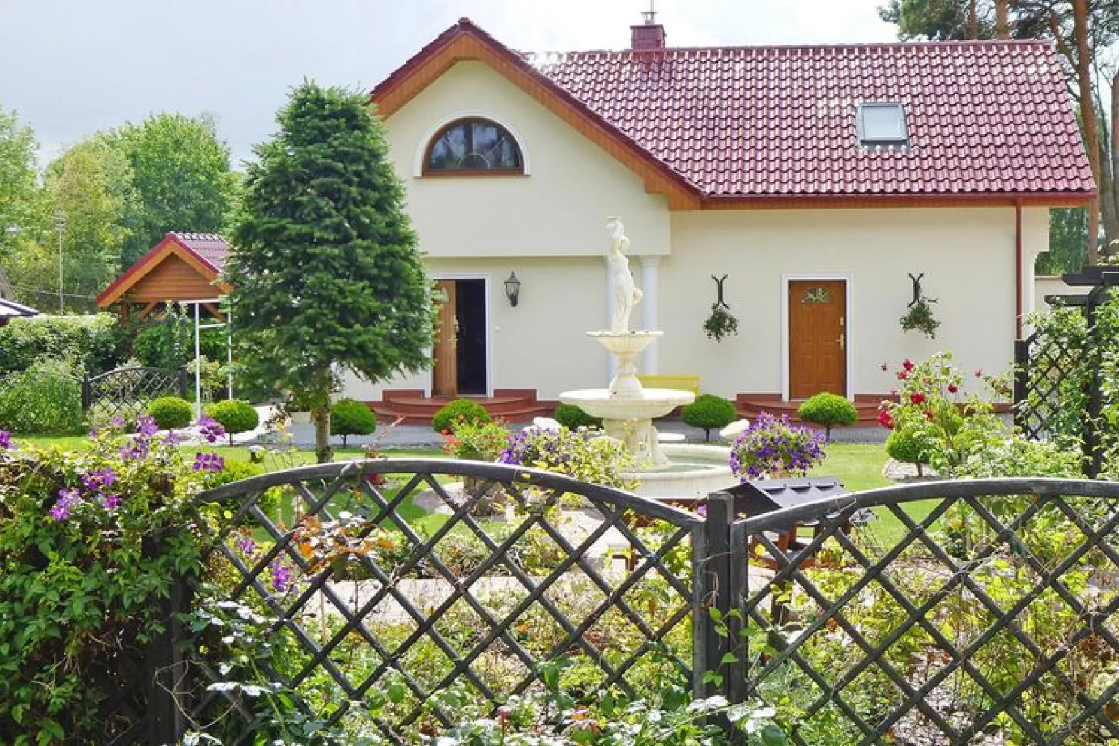 Holiday home Swibno-Exterior summer