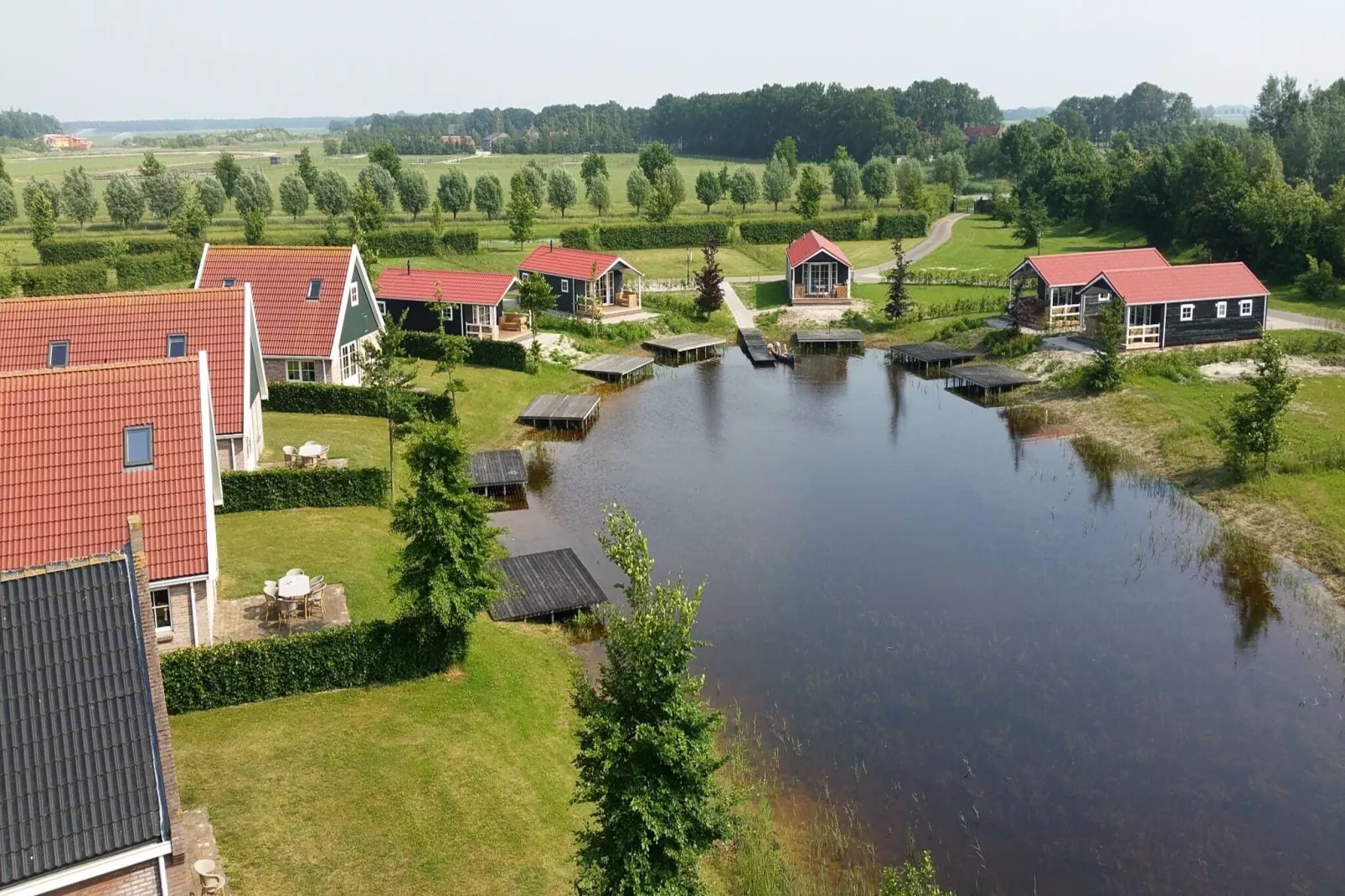 Vakantiepark Eigen Wijze 4-Areas summer 1km