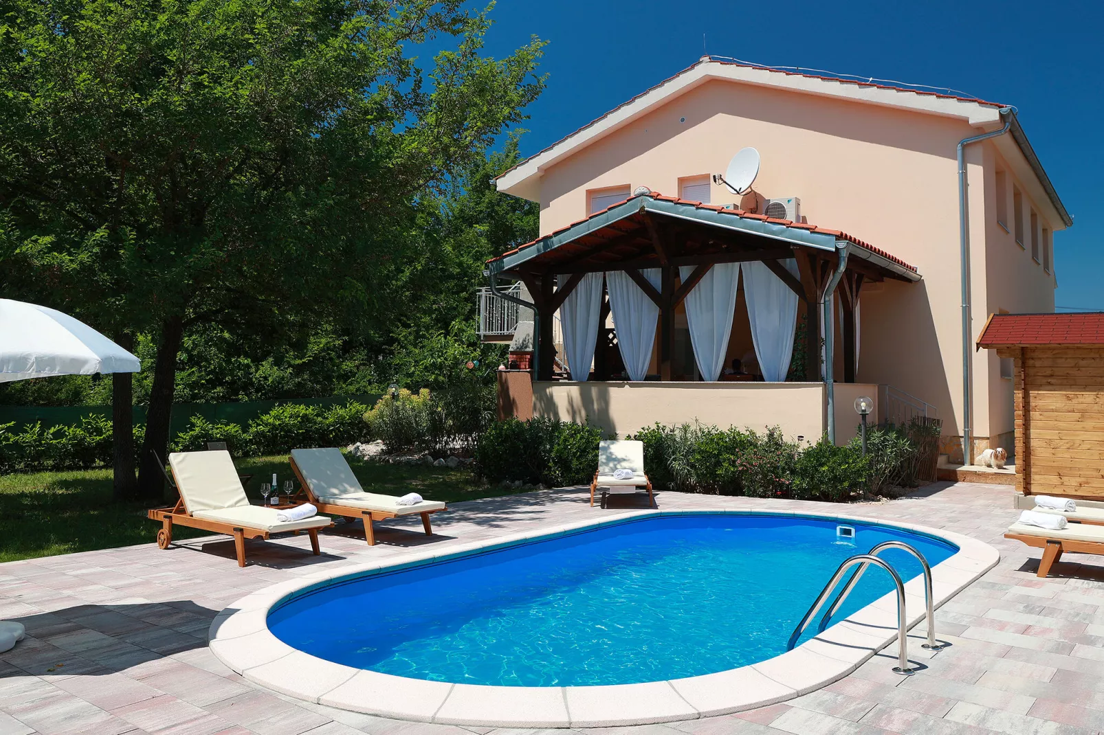 Aparment Sonja 1-Pool