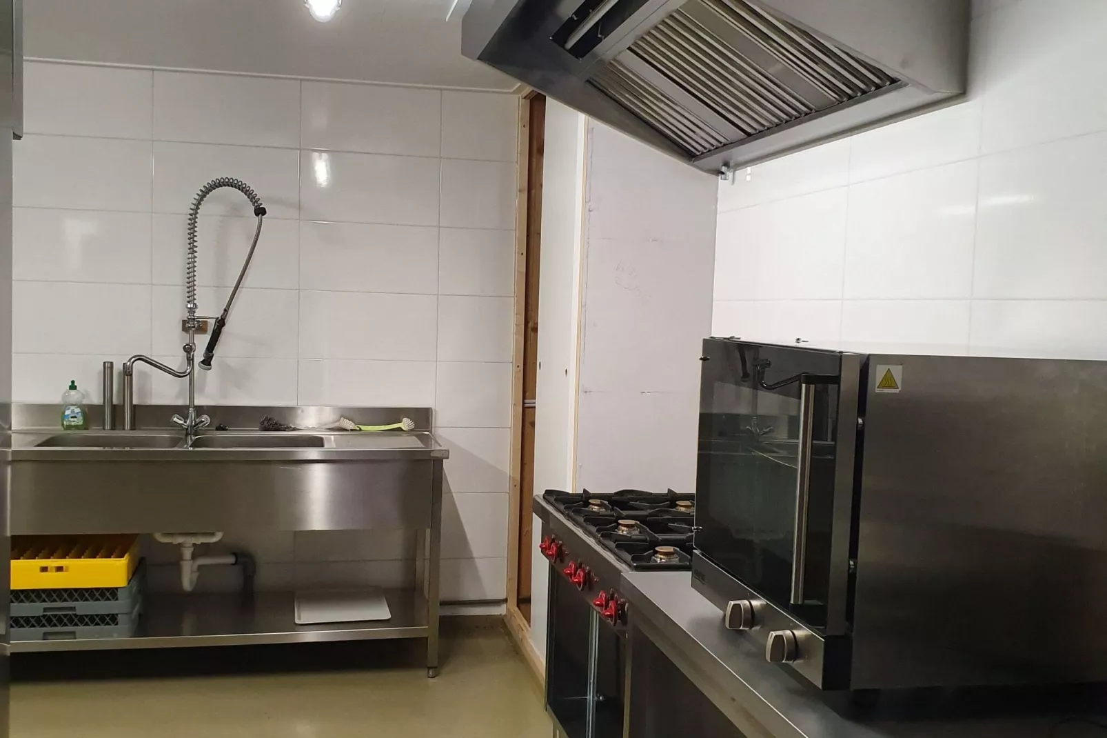 Vakantiepark Eigen Wijze 3-Kitchen