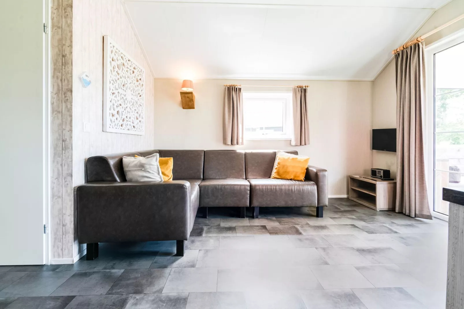 Vakantiepark Eigen Wijze 6-Living room