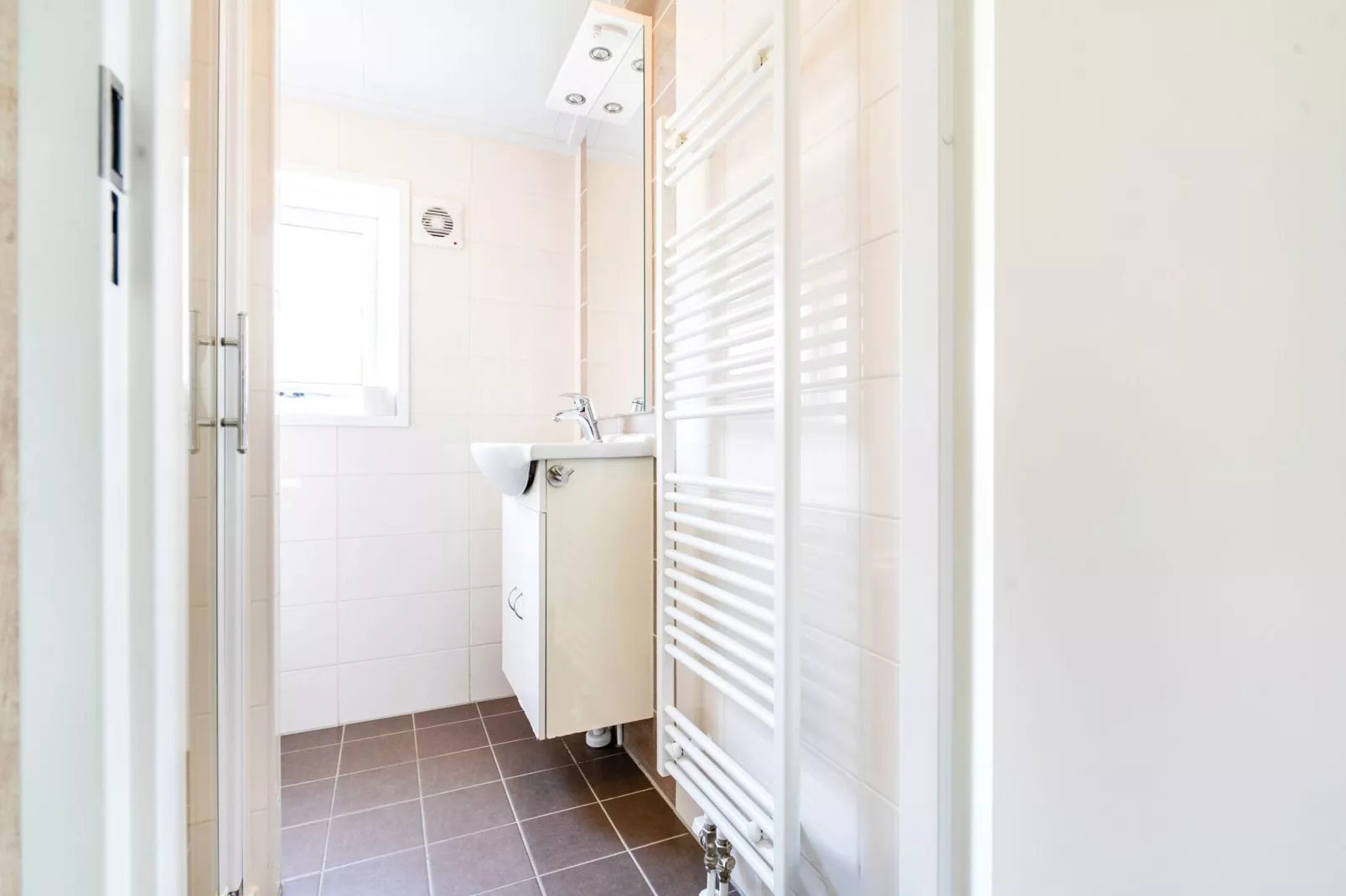 Vakantiepark Eigen Wijze 6-Bathroom