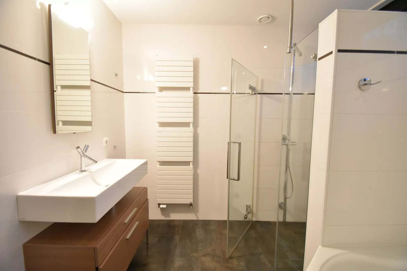 Beukenlaan 1-Badezimmer