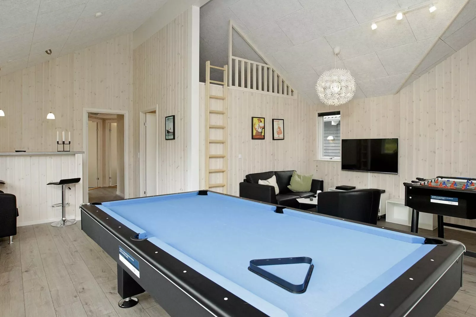 Luxury Pool Retreat in Blavand - By Traum Ferienwohnungen-Indoor