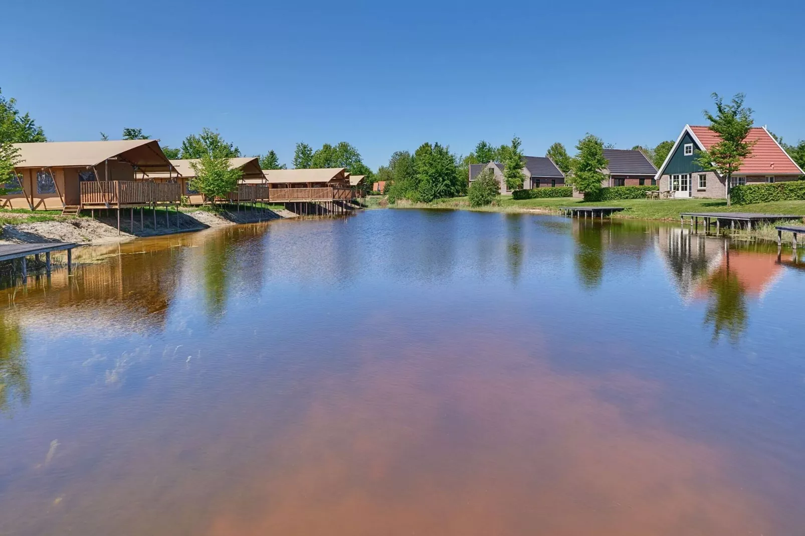 Vakantiepark Eigen Wijze 7-Areas summer 1km