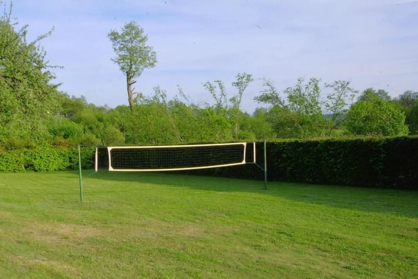 Dom przy stawach Święcianowo-Gardens summer