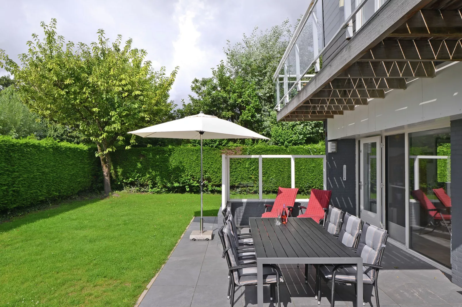 Cederlaan 8-Terrace balcony