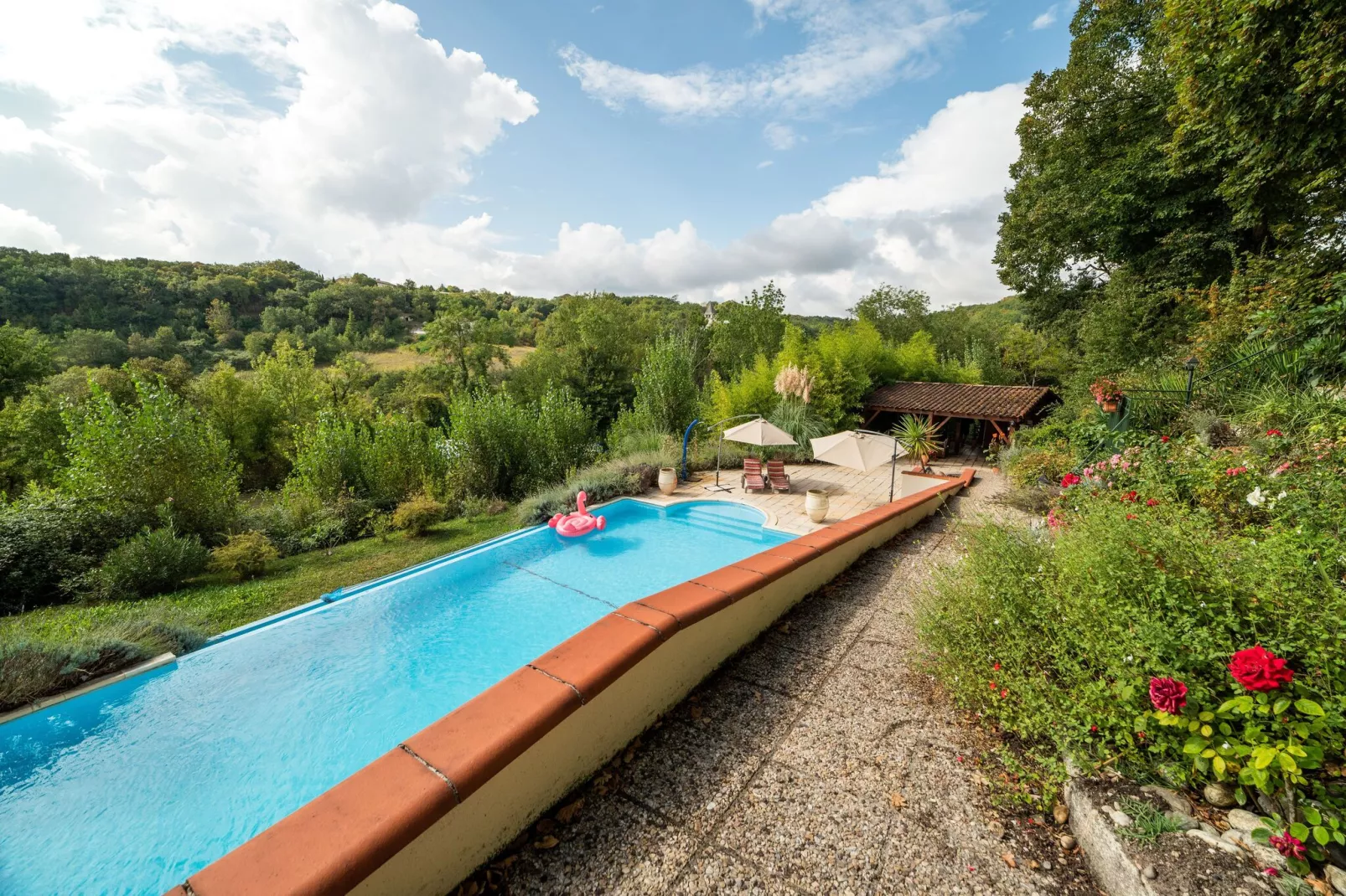 Les Volets Bleus - 4 pers-View summer