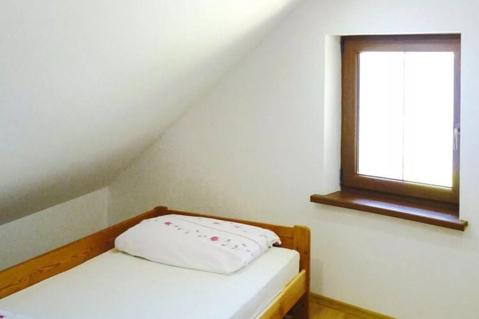 Holiday flat in Kiedrowice-Bedroom