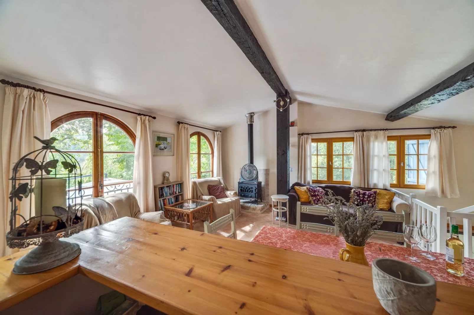 Les Volets Bleus and Les Tilleuls - 6 pers-Living room