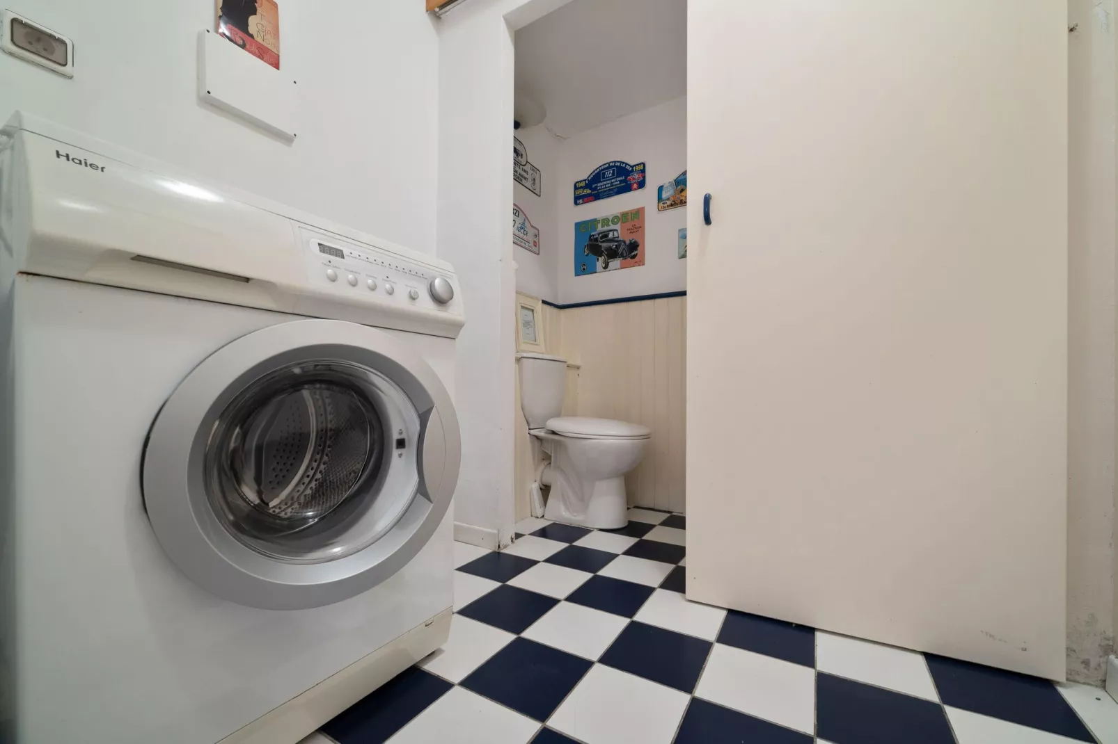 Les Volets Bleus and Les Tilleuls - 6 pers-Bathroom