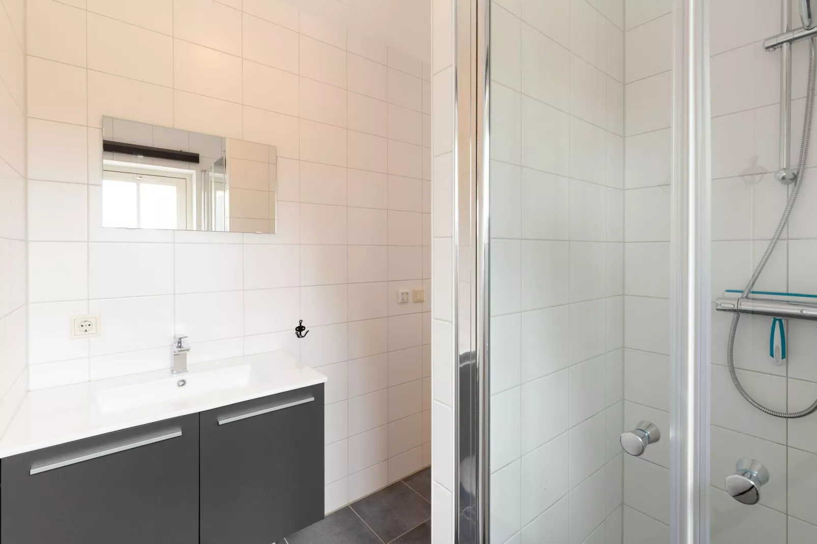 Groeneweg 4-Bathroom