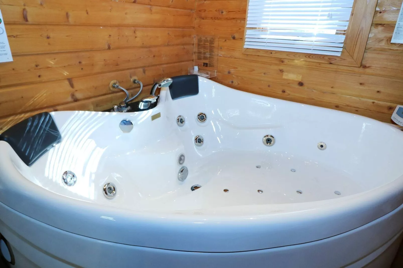 6 person holiday home in Hadsund