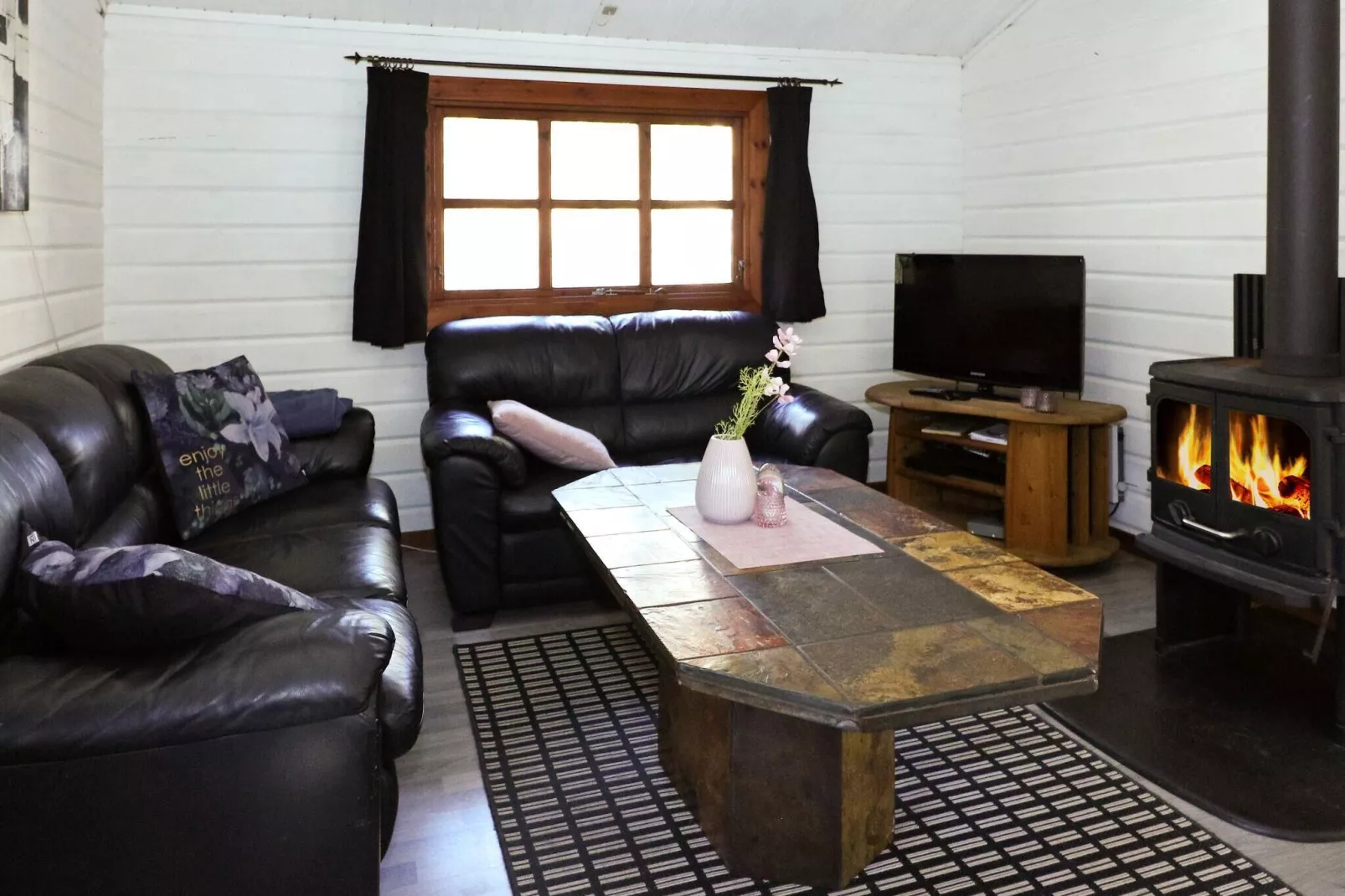 6 person holiday home in Hadsund