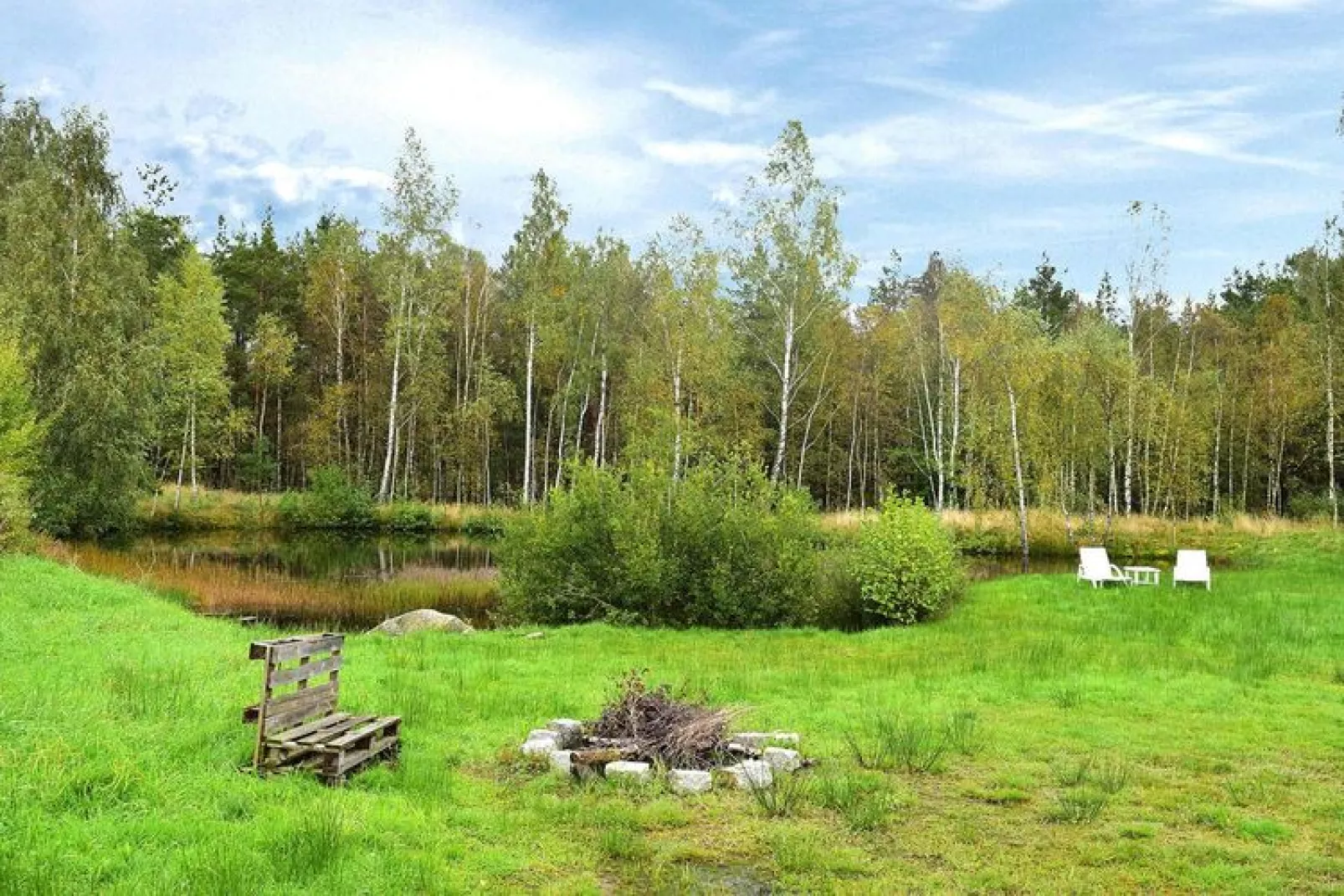 Holiday flat in Kamien-Gärten Sommer