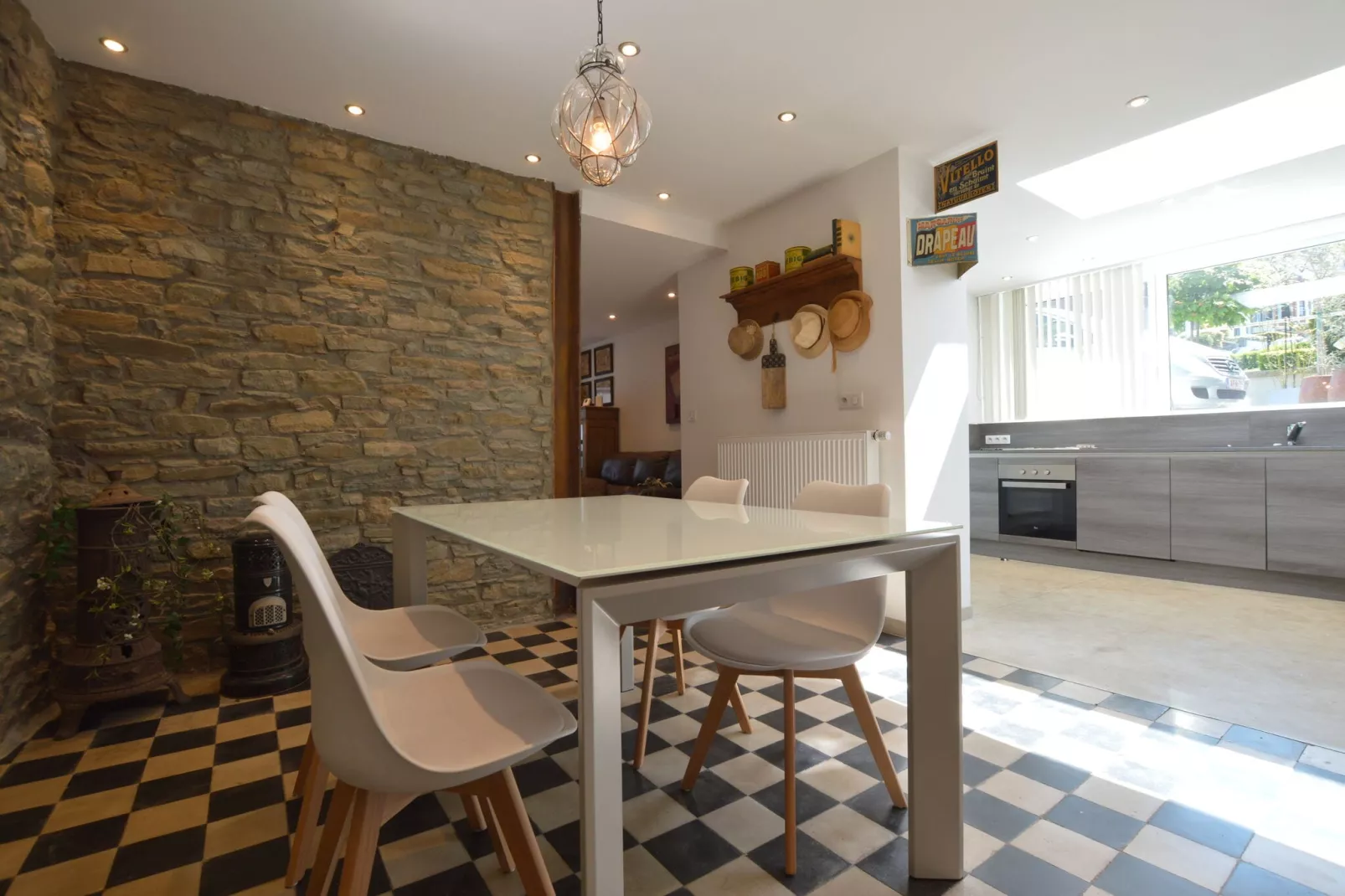 Pré des Veaux-Dining room