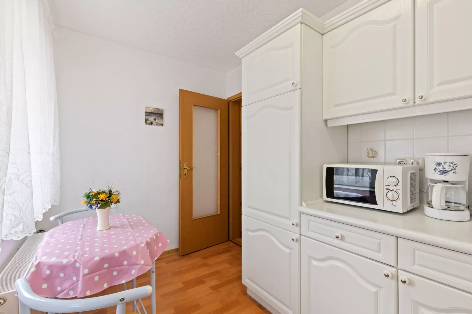 Kirchturmblick 2-Kitchen