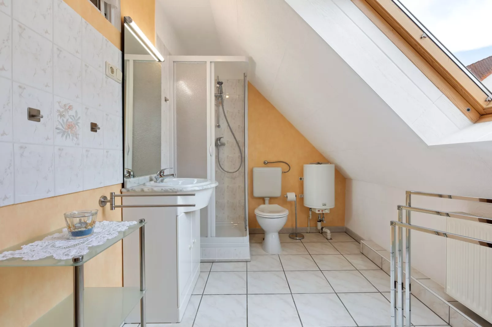 Kirchturmblick 2-Bathroom