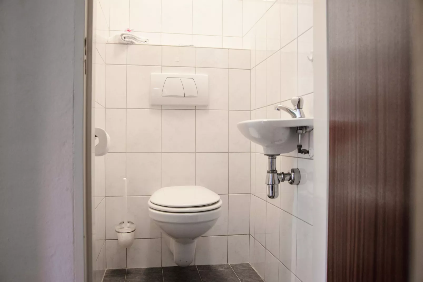 Residence De Eese 18-Bathroom