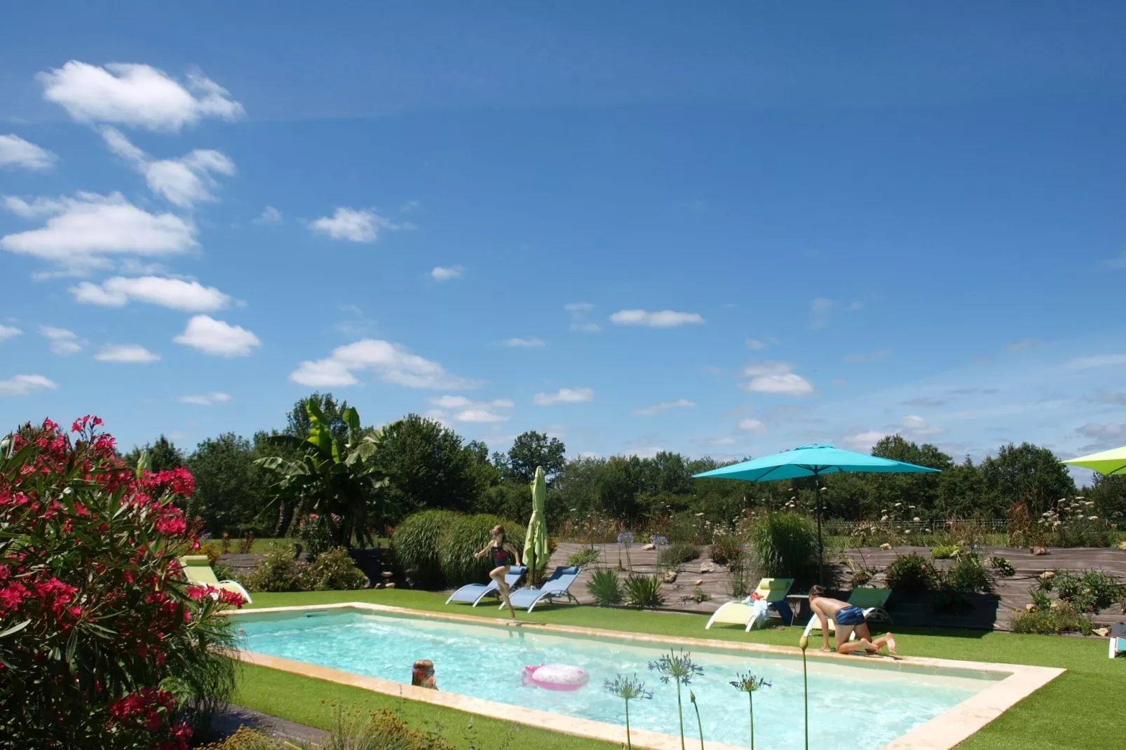 La Cipière - L'Hirondelle-Pool