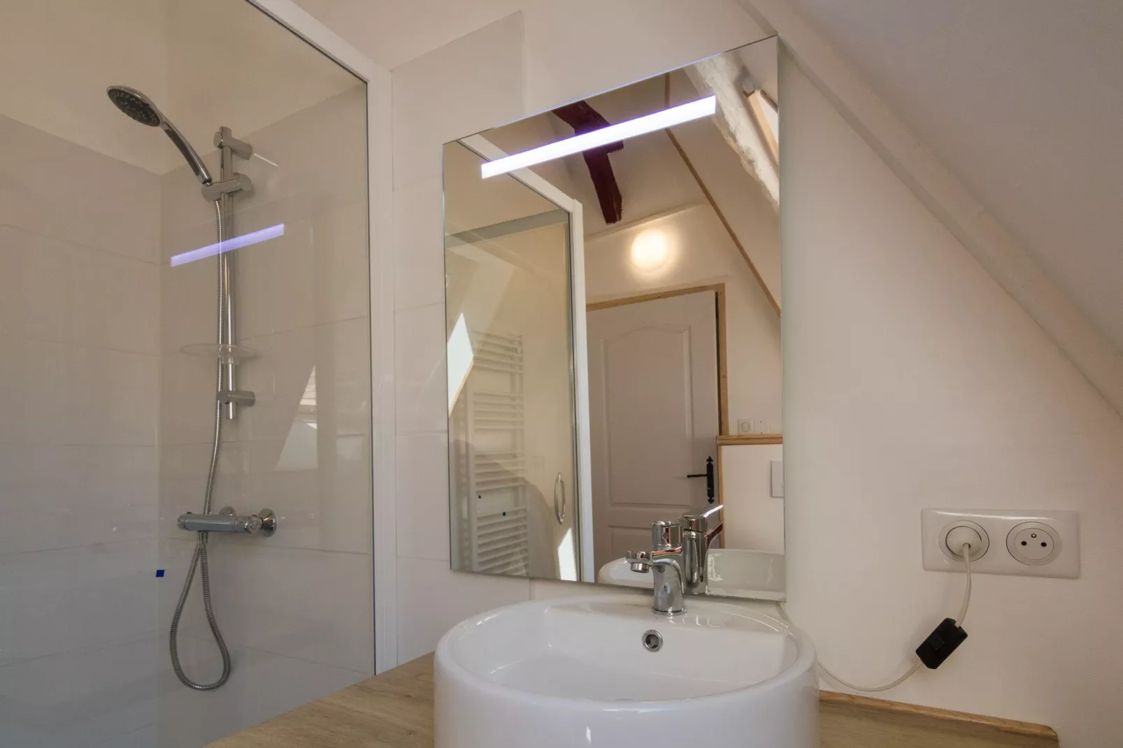 La Cipière - L'Hirondelle-Bathroom