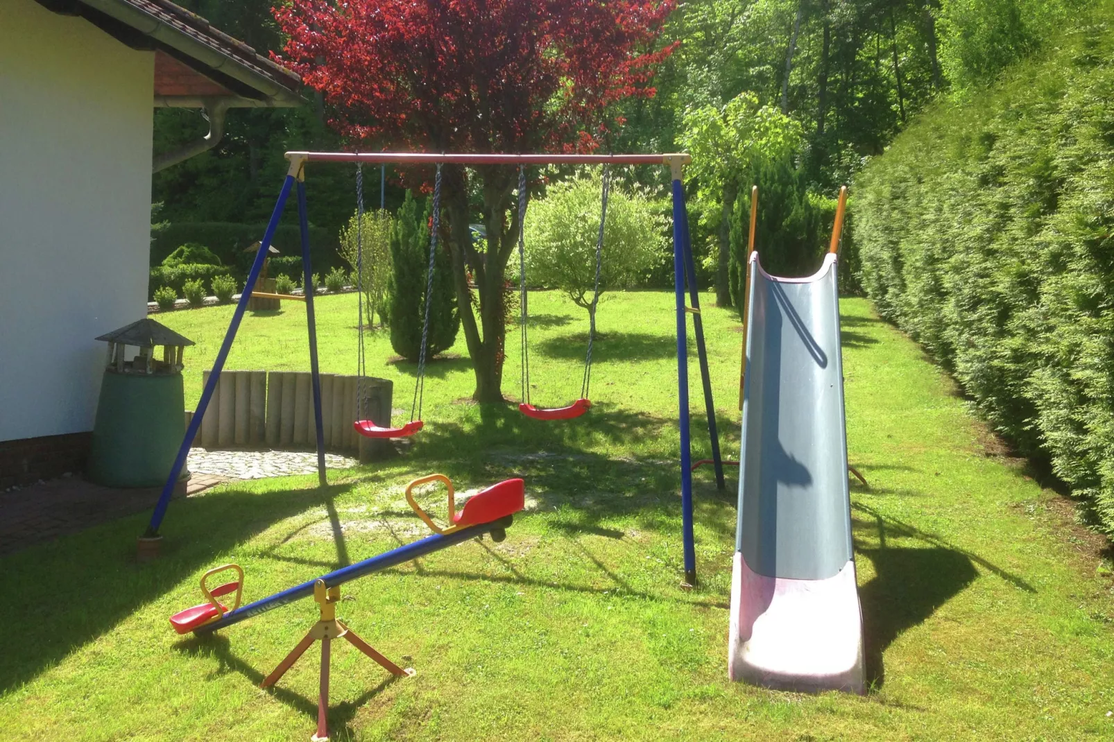 Spacious villa with private swimming pool-Gardens summer