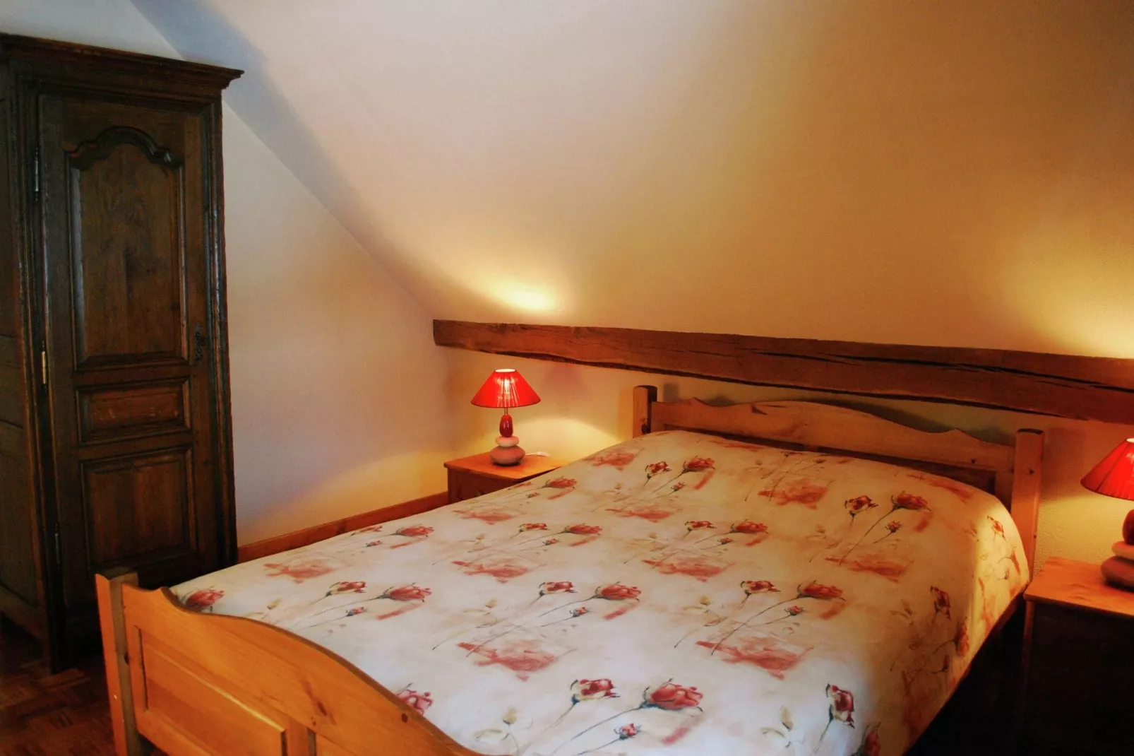 Le Grand Duc-Bedroom