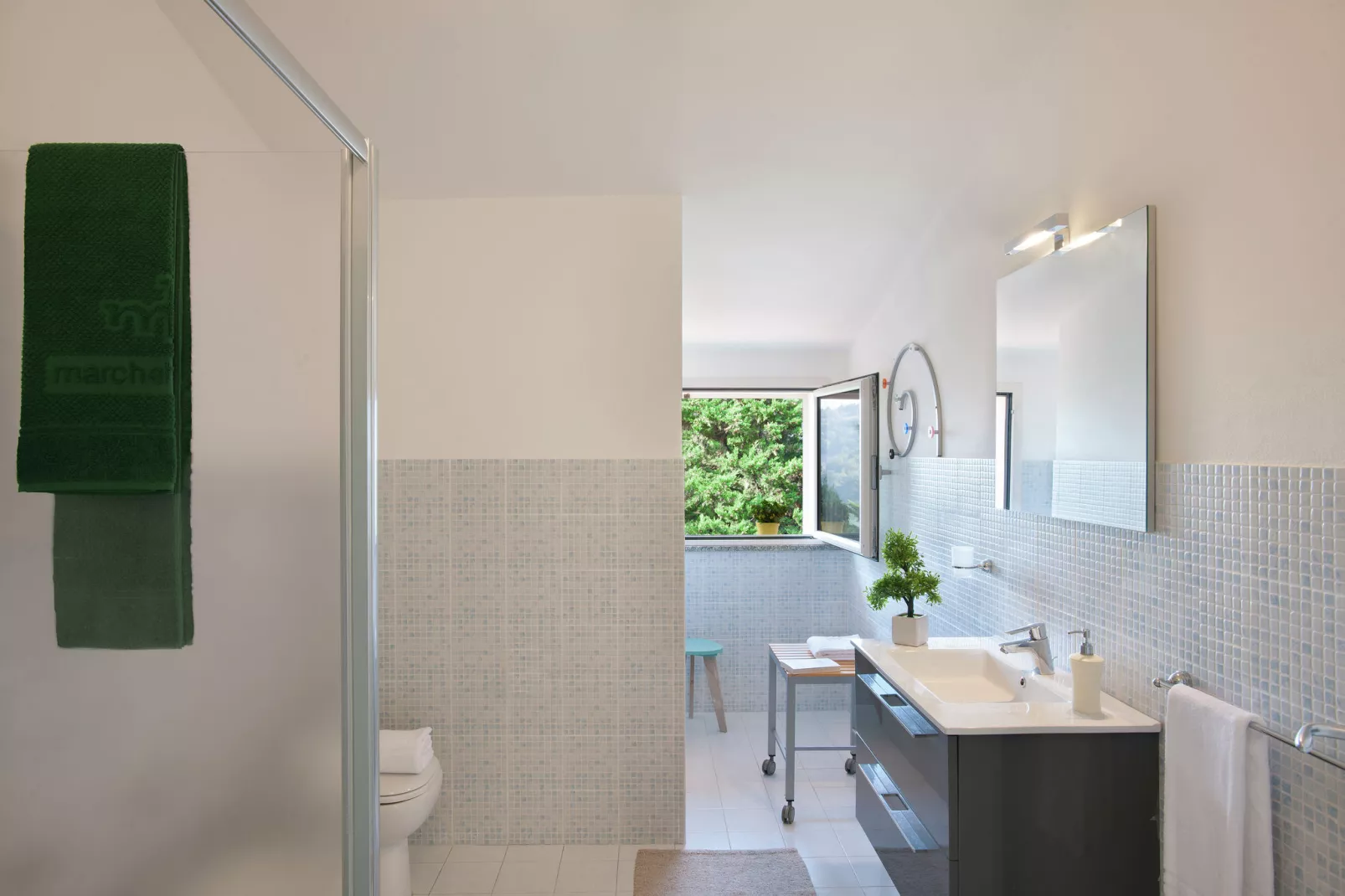 Panorama Il Rosso-Bathroom