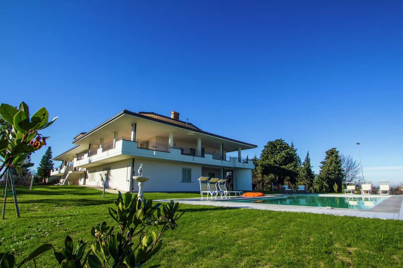 Panorama Il Rosso-Gardens summer